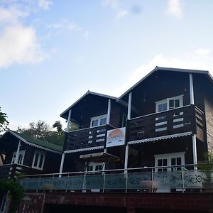 Coastal Bay Inn By Green Apple Stays